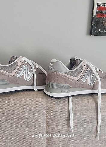 39 Beden Orjinal faturalı New Balance gri 574. Ayakkabı abd den geldiği b