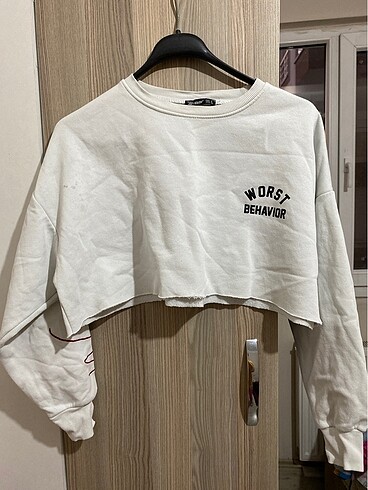 Crop Sweatshirt