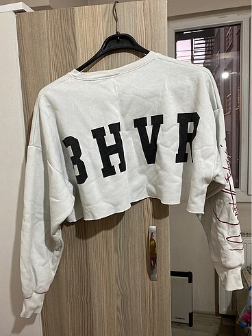 m Beden Crop Sweatshirt