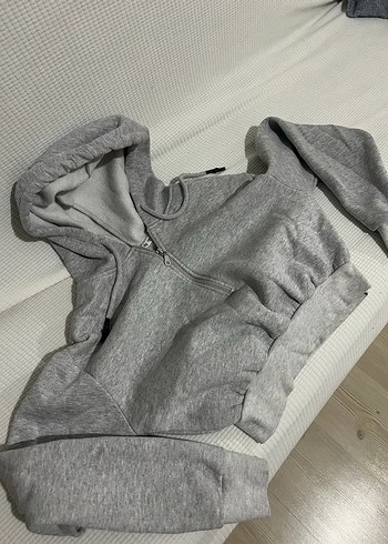 Gri Fermuarlı Kapüşonlu Sweatshirt