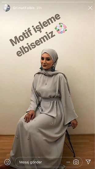 Gri taşlı elbise