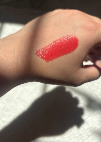Beden Revlon Parlak Kırmızı allık