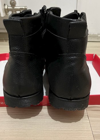 Siyah Bağcıklı Erkek Lastik Bot - Görsel 3