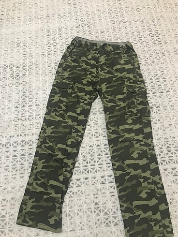 Erkek çocuk pantolon