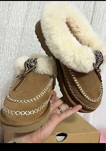 Sıfır orijinal ugg