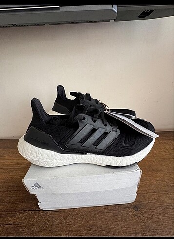 Adidas 2 adet ultraboost