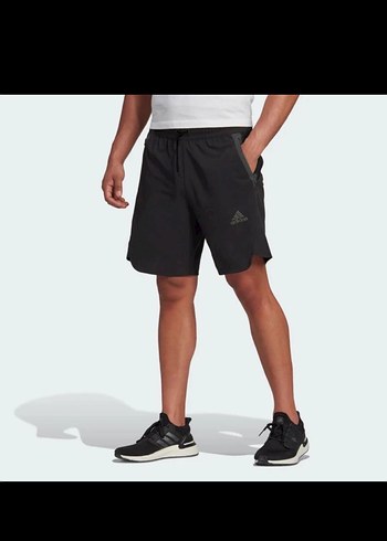 Şort ve tişört - Görsel 2