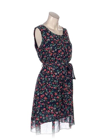 Vintage Love PreLoved Kısa Elbise %70 İndirimli.