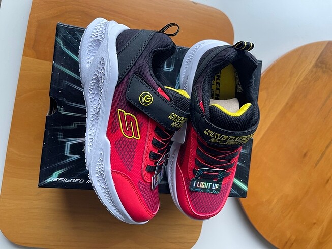 Skechers Erkek Çocuk ışıklı Ayakkabısı