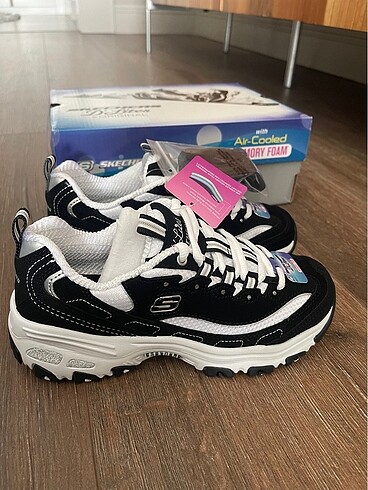 39 Beden siyah Renk Skechers