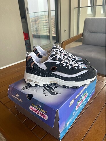 Skechers D?lites