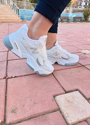 ????????NEW BALANCE BAYAN SPOR AYAKKABI ????????
