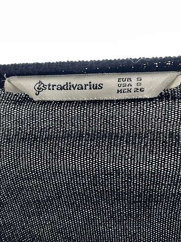 s Beden siyah Renk Stradivarius Hırka %70 İndirimli.