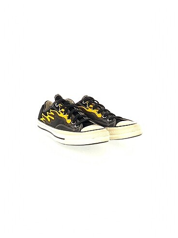 Converse Converse Spor Ayakkabı %70 İndirimli.