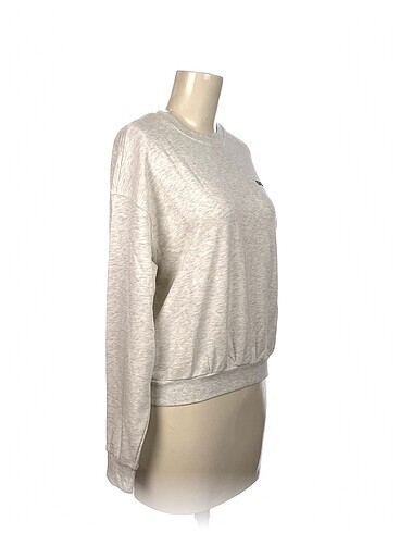 H&M H&M Sweatshirt %70 İndirimli.