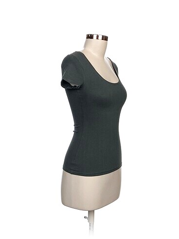 H&M Bluz %70 İndirimli. - Görsel 2