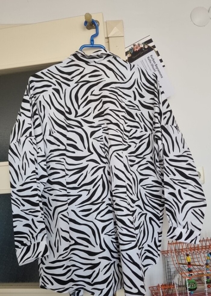 Zebra desenli  uzun kollu gomlek - Görsel 2