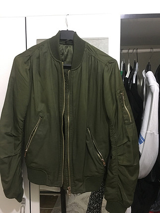 Yeşil bomber ceket
