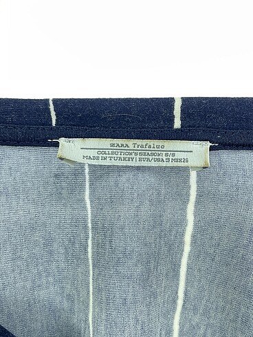 s Beden lacivert Renk Zara T-shirt %70 İndirimli.