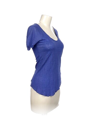 Zara Zara T-shirt %70 İndirimli.