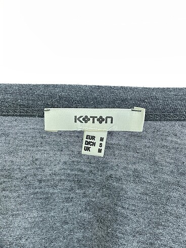 m Beden gri Renk Koton T-shirt %70 İndirimli.