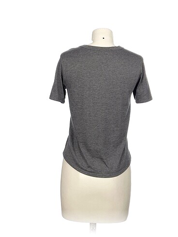 m Beden Koton T-shirt %70 İndirimli.
