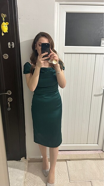 Nişan elbisesi saten