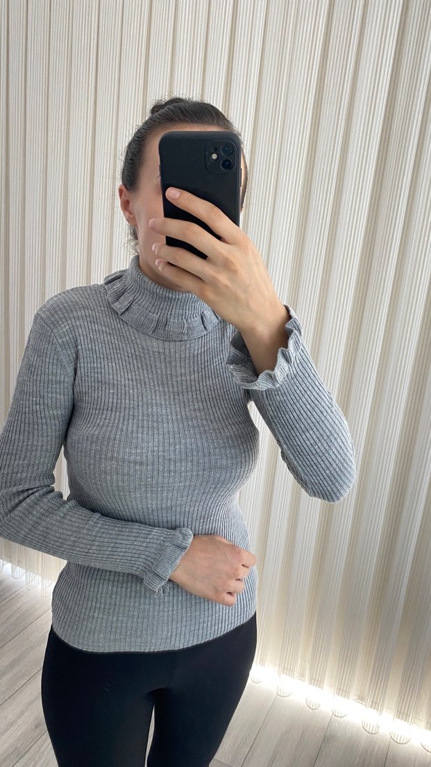 Gri Kadın Boğazlı Triko Kazak - Görsel 3