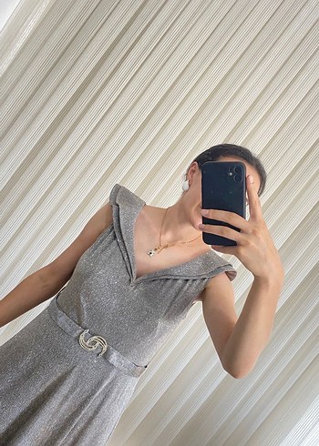 Gri Yılan Desenli Kemerli Uzun Abiye Elbise - Görsel 3