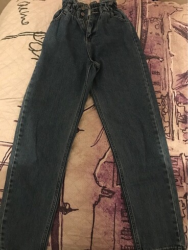 mom jean