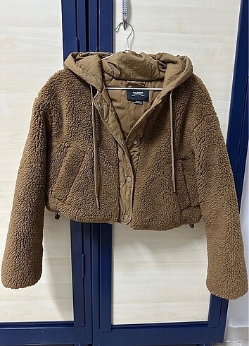 Pull and bear