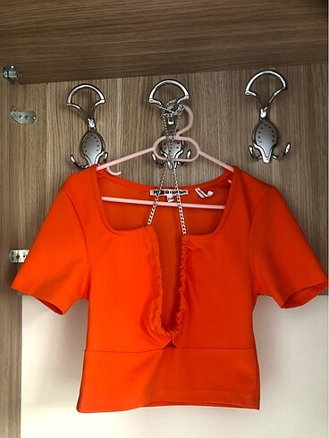 Koton Koton ayarlanabilir zincirli crop üst bluz