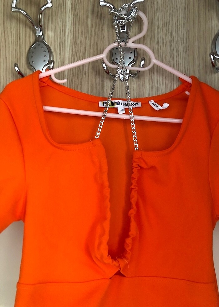 Koton ayarlanabilir zincirli crop üst bluz - Görsel 5