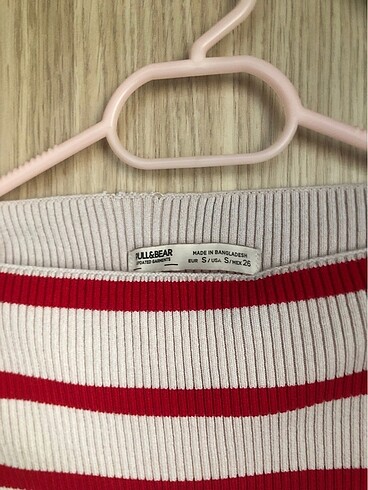 Pull and Bear Pull and bear kısa üst kazak crop