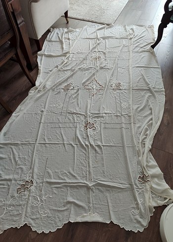 Beden ten rengi Renk Vintage Nakışlı Beyaz Bohem Masa Örtüsü