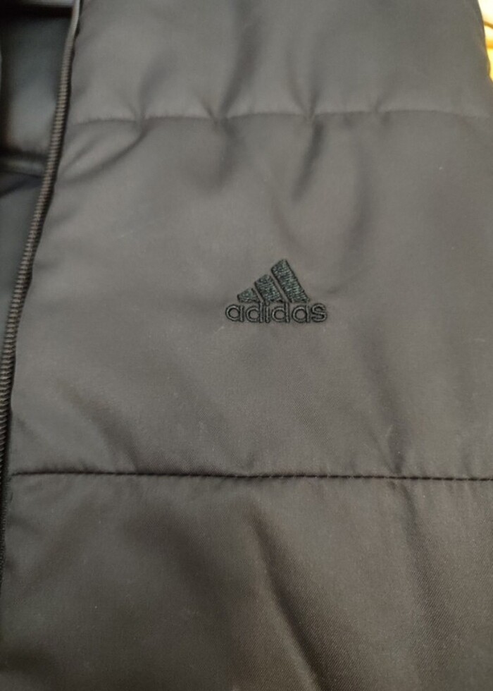 Adidas kalın yelek orjinal - Görsel 3