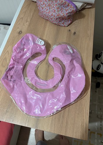 Pembe Baskılı Bebek Boyunluk bebek - Görsel 2