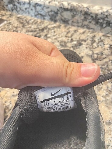 36 Beden siyah Renk Nike ayakkabı