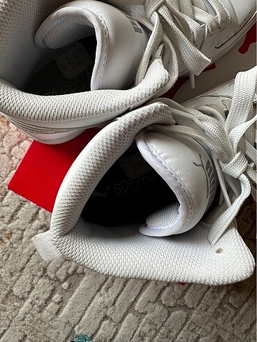 38 Beden beyaz Renk Puma Spor Ayakkabı