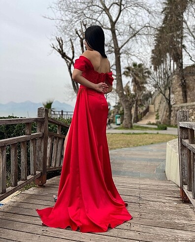 Diğer abiye elbise