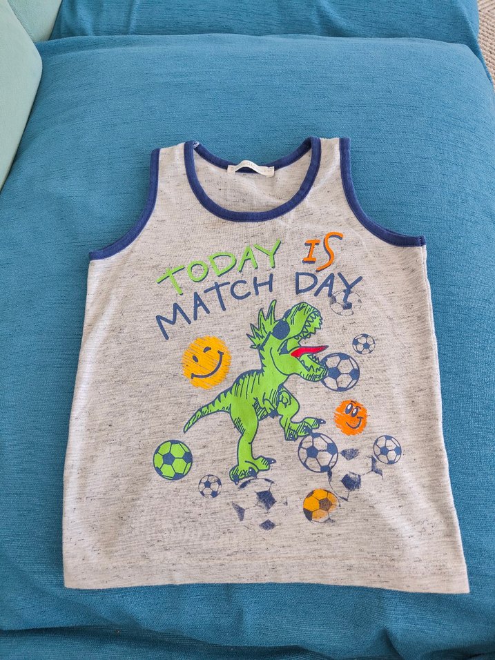 Çocuklar için Çok Renkli Polo Yaka Tişörtler - Görsel 5