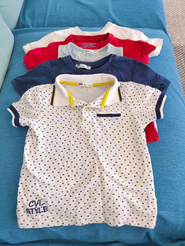 Çocuklar için Çok Renkli Polo Yaka Tişörtler - Görsel 2