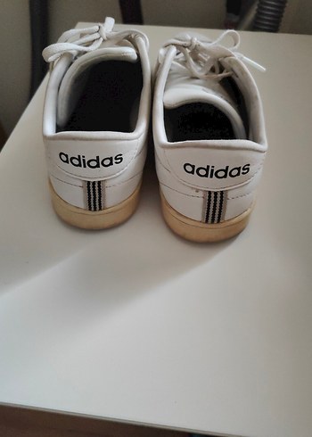 Beyaz Adidas Bağcıklı Kadın Sneaker - Görsel 4