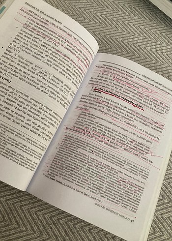  Beden Renk Sosyal Güvenlik Hukuku Haluk Hâdi Sümer