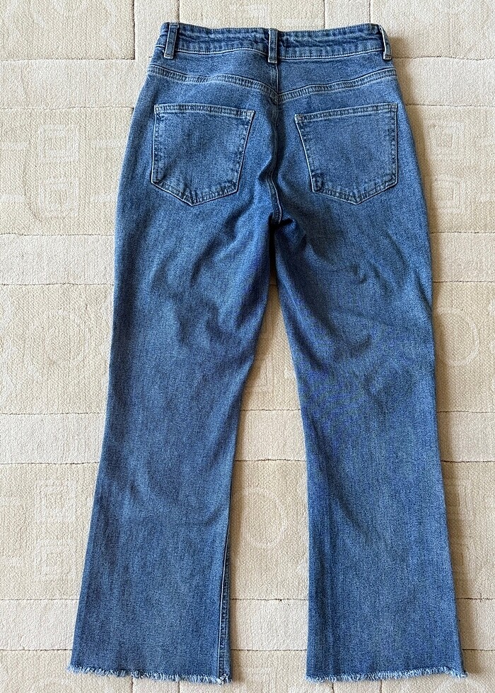 Roman taşlı jean — görsel 3/6