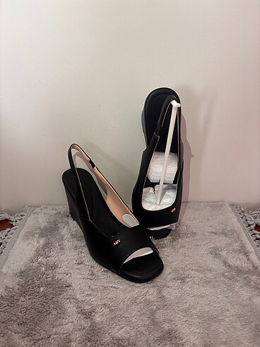 Nine west ASIEN