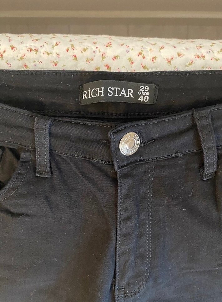 Simsiyah yüksel bel flare jean - Görsel 2