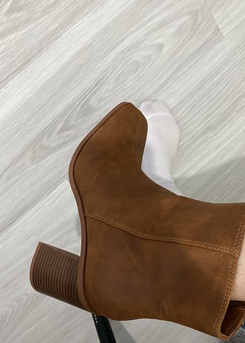 37 Beden kahverengi Renk Bohem Tarz Kahverengi Deri Kadın Bot M&S