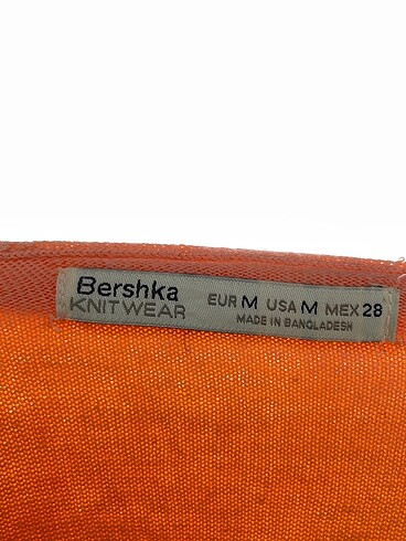 m Beden çeşitli Renk Bershka Hırka %70 İndirimli.