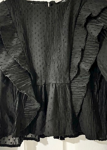 Siyah Kadın Keten Bluz, Fırfır Detaylı, Uzun Kollu - Görsel 3